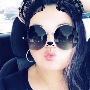 Meet your Posher, Armida